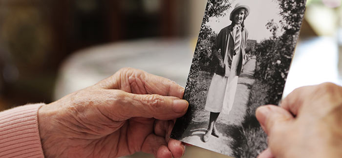 Coping with Alzheimer's: A Guide for Loved Ones