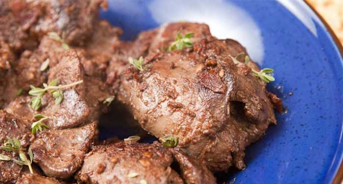 Chicken Livers with Parsley