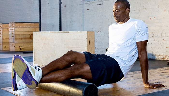 Foam roller sales front thigh